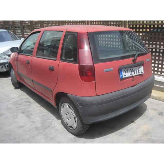 fiat punto berlina (176) del año 1999