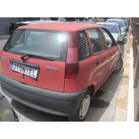 fiat punto berlina (176) del año 1999