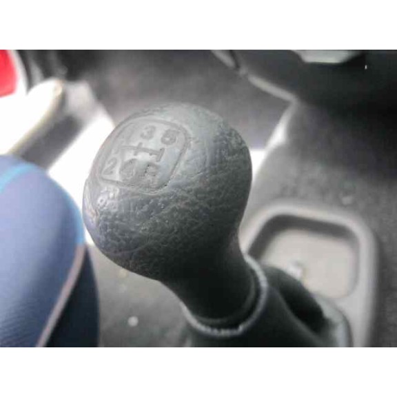 fiat punto berlina (176) del año 1999