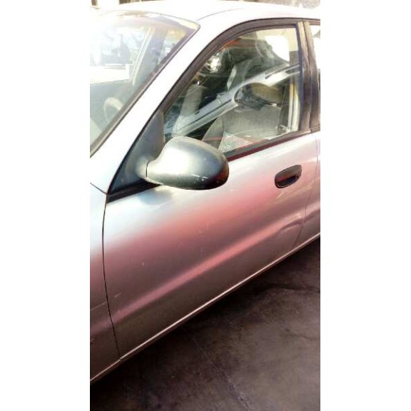 daewoo lanos del año 2001