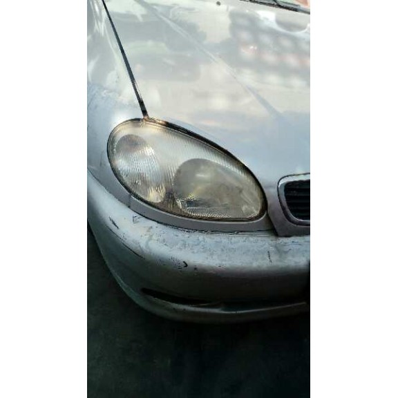 daewoo lanos del año 2001