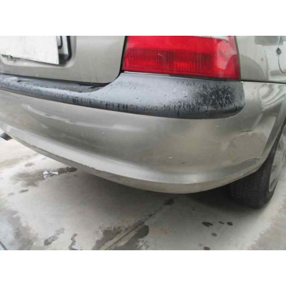 opel vectra b berlina del año 1997