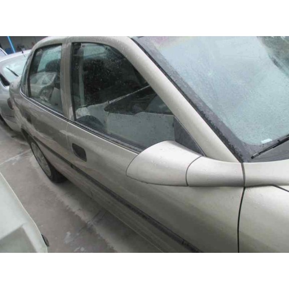 opel vectra b berlina del año 1997