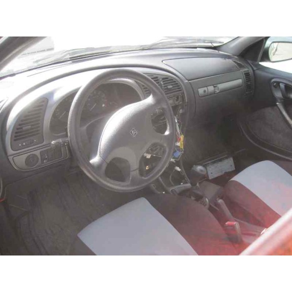 citroën xsara berlina del año 1998