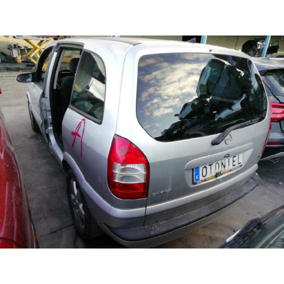 opel zafira a del año 2005