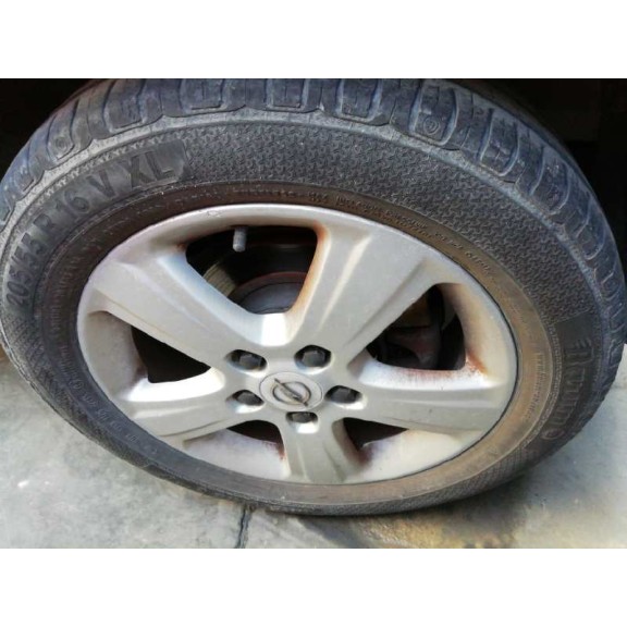 opel zafira a del año 2005