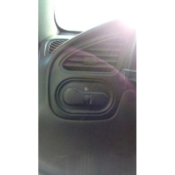 daewoo lanos del año 2001