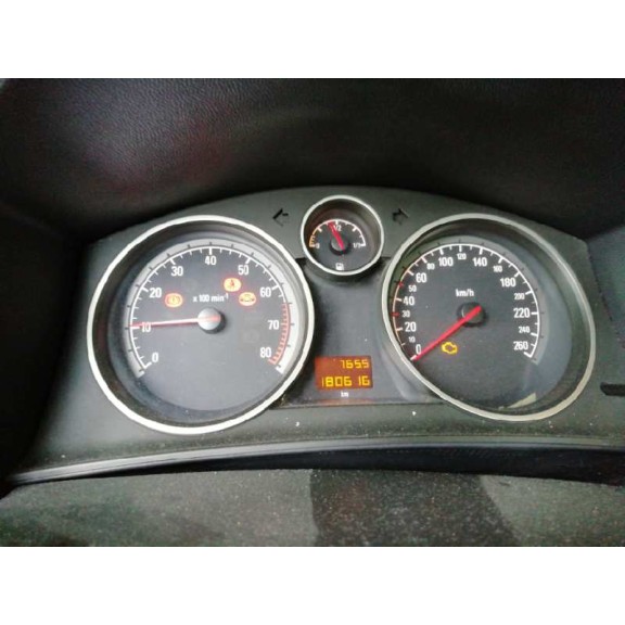 opel astra h berlina del año 2004