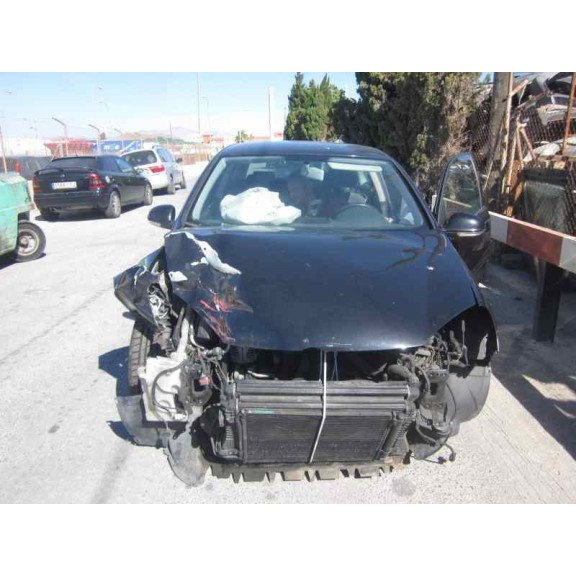 volkswagen golf v berlina (1k1) del año 2004