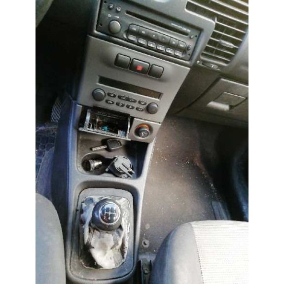 opel zafira a del año 2005