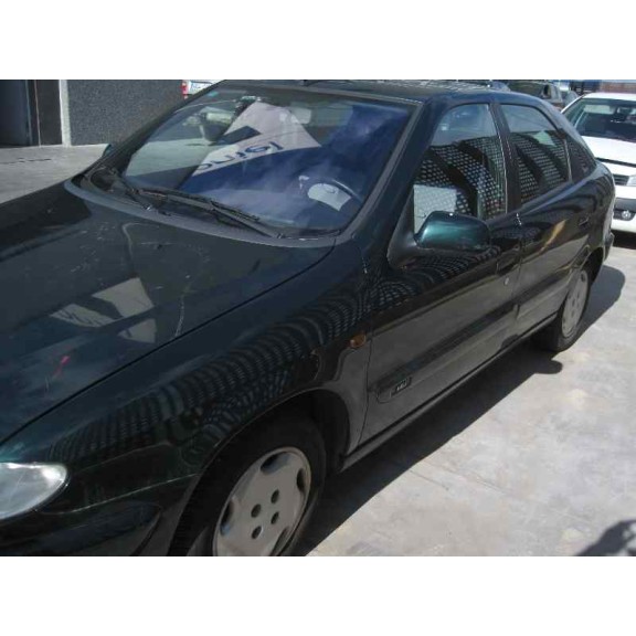 citroën xsara berlina del año 1998
