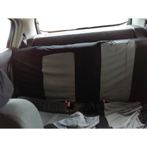 opel astra h berlina del año 2004