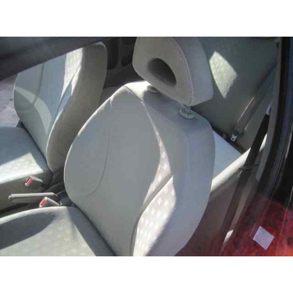 nissan micra (k12e) del año 2004