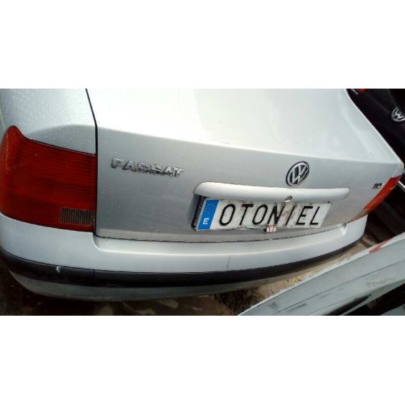 volkswagen passat berlina (3b2) del año 1999