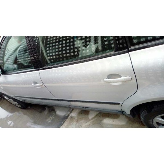 volkswagen passat berlina (3b2) del año 1999