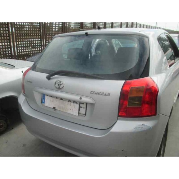 toyota corolla (e12) del año 2004