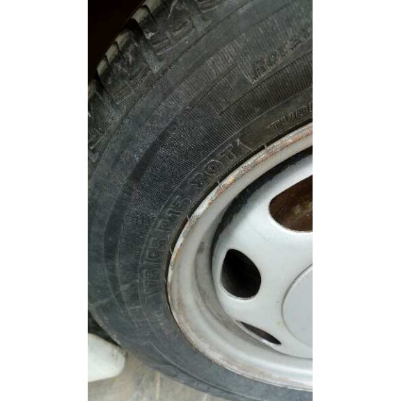 volkswagen polo berlina (6n1) del año 1997