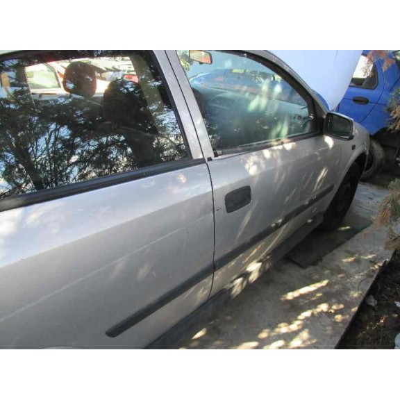 opel astra g berlina del año 1998