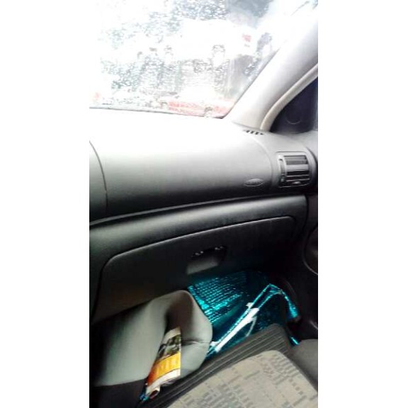 volkswagen passat berlina (3b2) del año 1999