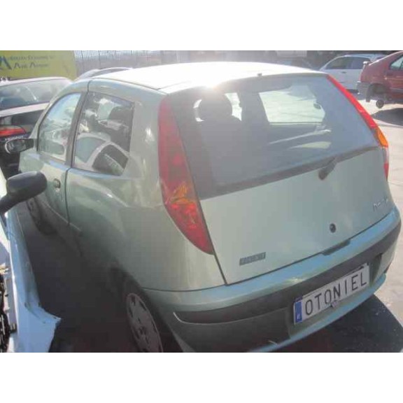 fiat punto berlina (188) del año 2001