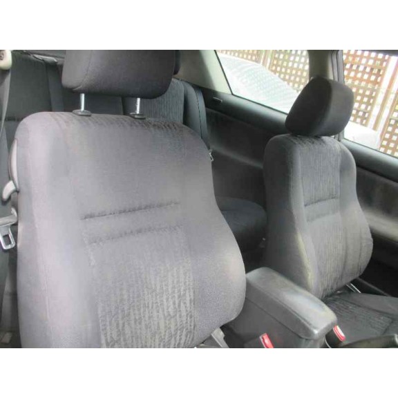 toyota corolla (e12) del año 2004