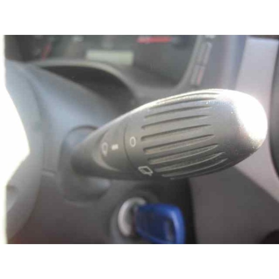 fiat punto berlina (188) del año 2001