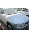 opel vectra b berlina del año 2001