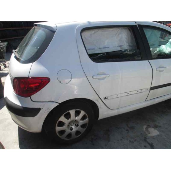 peugeot 307 berlina (s2) del año 2005