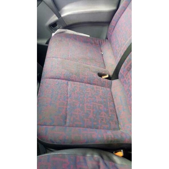 mercedes-benz vito (w638) caja cerrada del año 1998