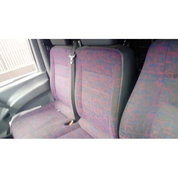 mercedes-benz vito (w638) caja cerrada del año 1998