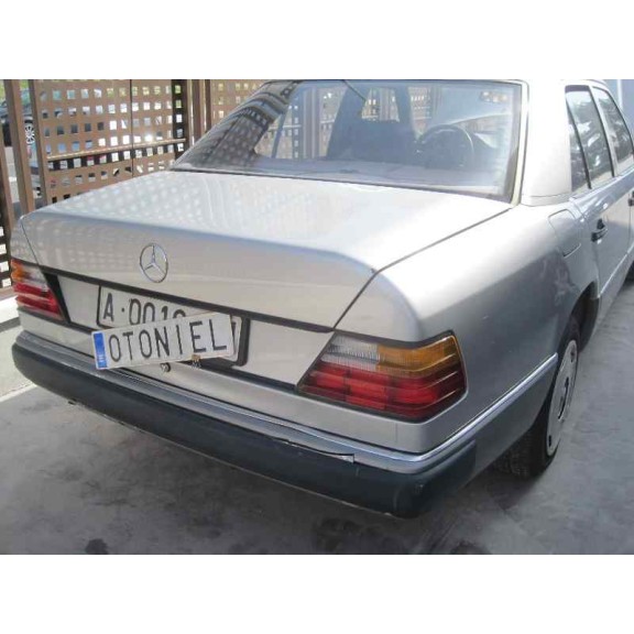 mercedes-benz clase e (w124) berlina del año 1990