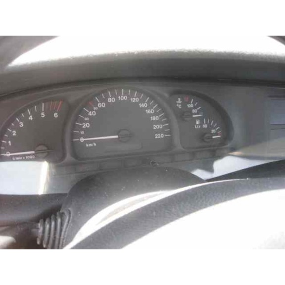 opel vectra b berlina del año 2001