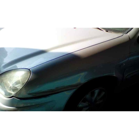 citroën xsara berlina del año 2001