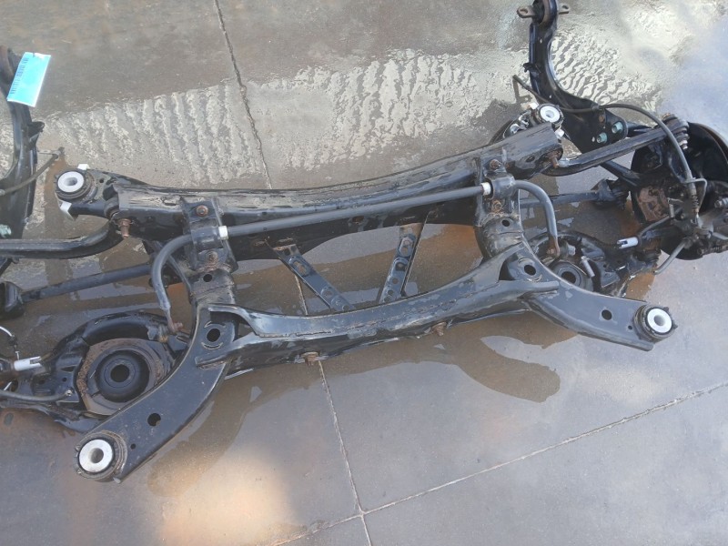 Recambio de puente trasero para mazda cx-5 (ke, gh) 2.2 d (ke2fw) referencia OEM IAM KD312880XE  
