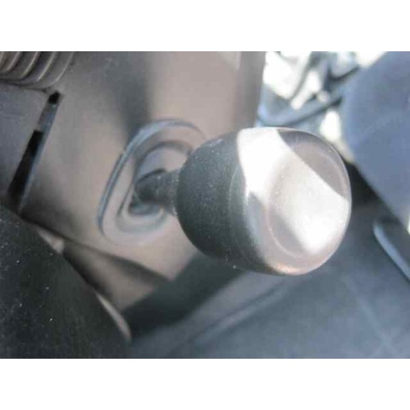 opel vectra b berlina del año 2001