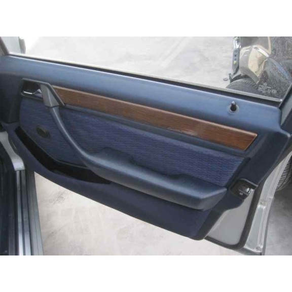 mercedes-benz clase e (w124) berlina del año 1990