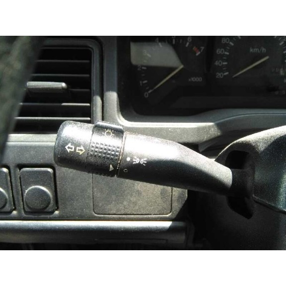 ford escort berlina del año 1993