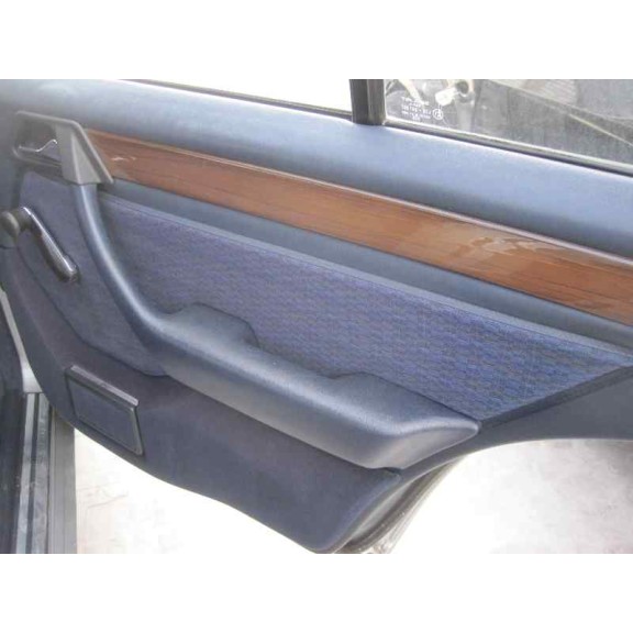 mercedes-benz clase e (w124) berlina del año 1990