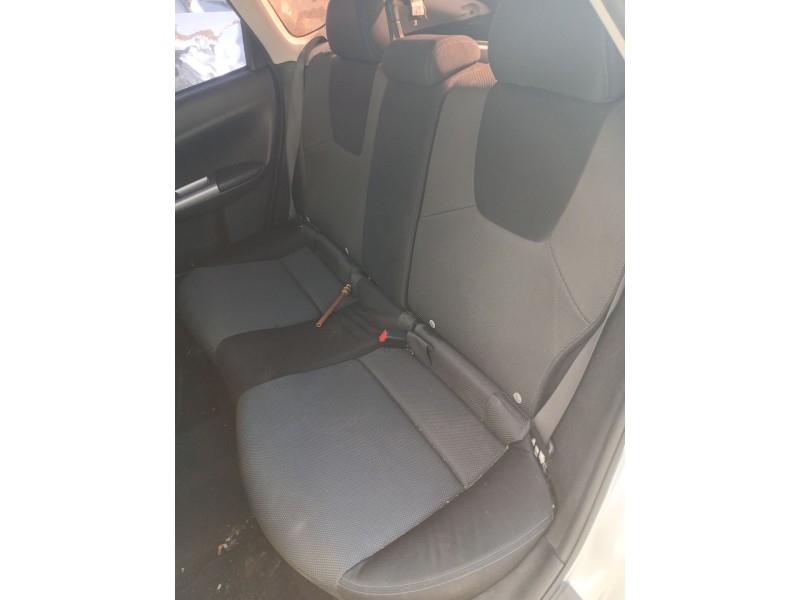 Recambio de asientos traseros para subaru impreza hatchback (gr, gh, g3) 2.0 d awd referencia OEM IAM   