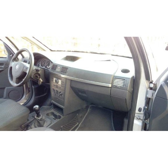 opel meriva del año 2006