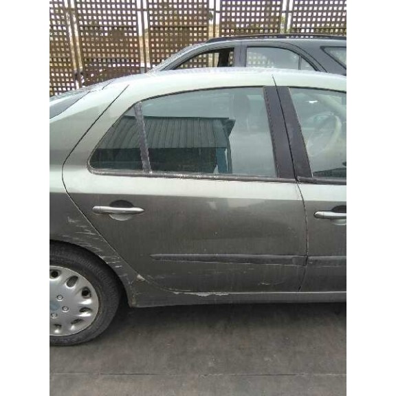 renault laguna ii (bg0) del año 2001