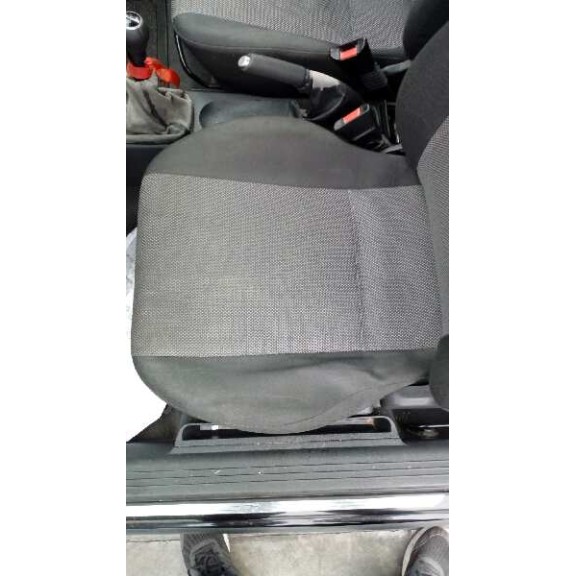 opel corsa c del año 2006