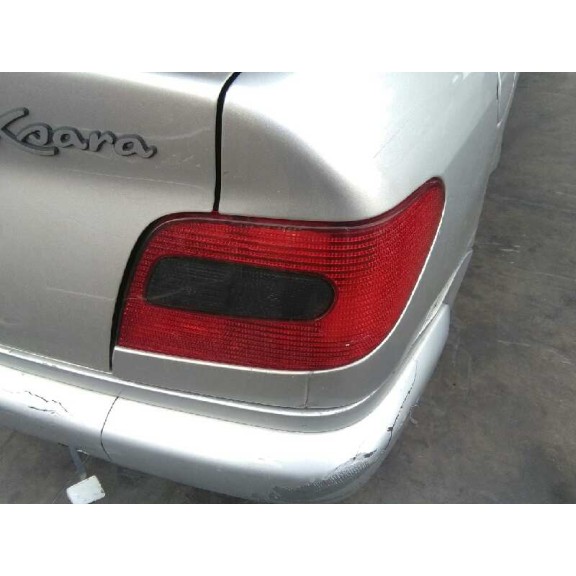 citroën xsara berlina del año 1999