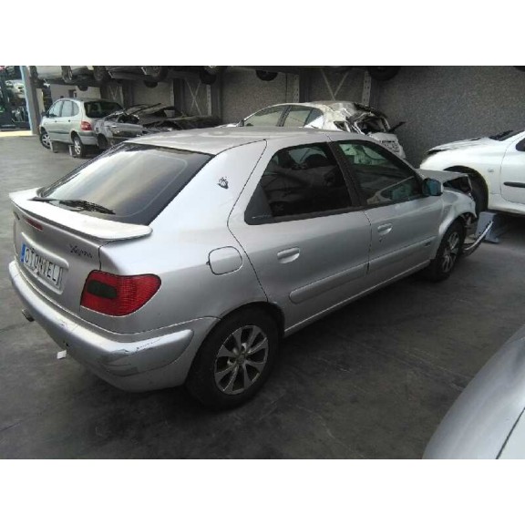 citroën xsara berlina del año 1999