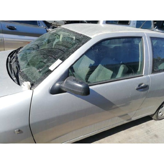 seat ibiza (6k1) del año 2001