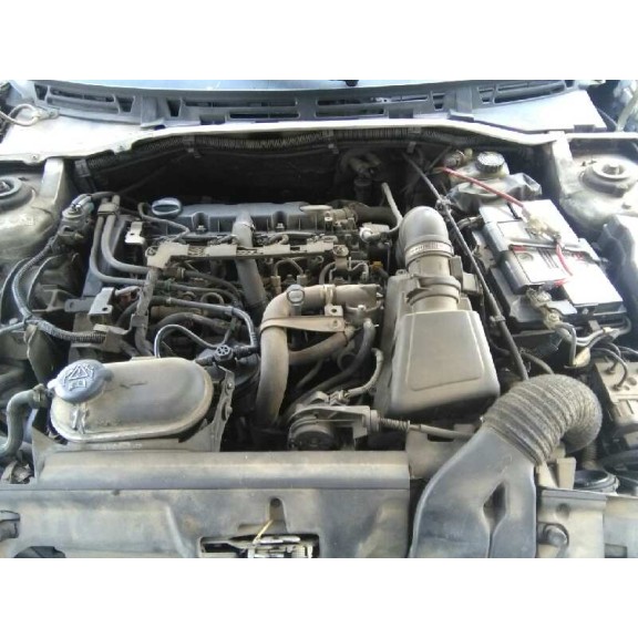 citroën xsara berlina del año 1999