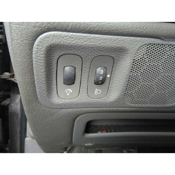 renault laguna ii (bg0) del año 2001