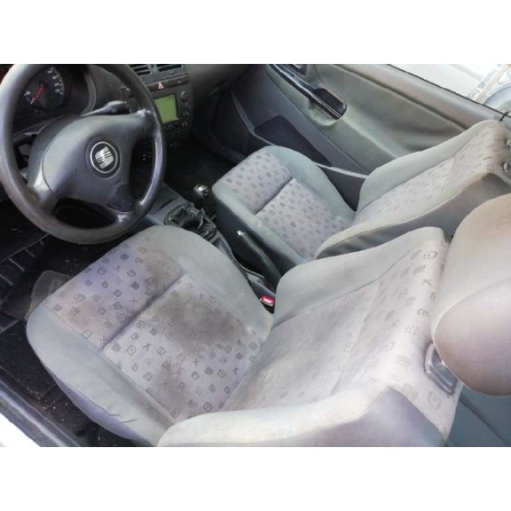 seat ibiza (6k1) del año 2001