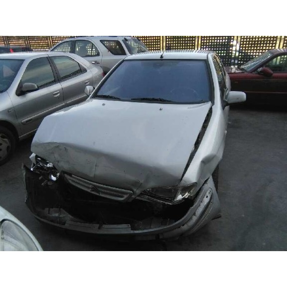 citroën xsara berlina del año 1999