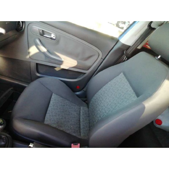 seat ibiza (6l1) del año 2006